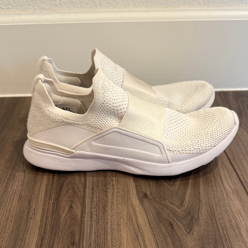 APL TechLoom Bliss Sneakers